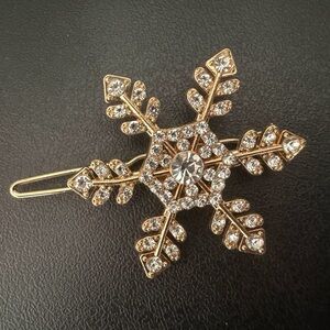 Elegant Gold Snowflake hair clips with Crystals set of 6
